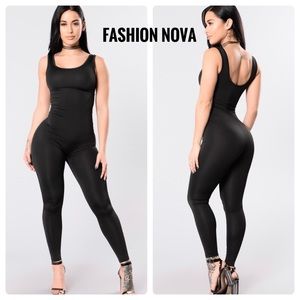 Fashion Nova - Nova Boost Jumpsuit - Black
